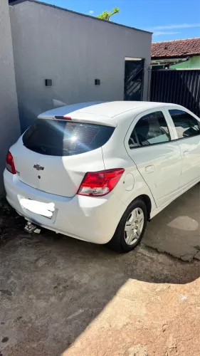 Chevrolet Onix JOY Hatch 1.0 8V Flex Mec. 4P 2018