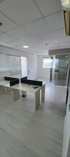 Conjunto comercial para venda em Santo Amaro, 37m²