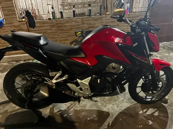 TWISTER 300F