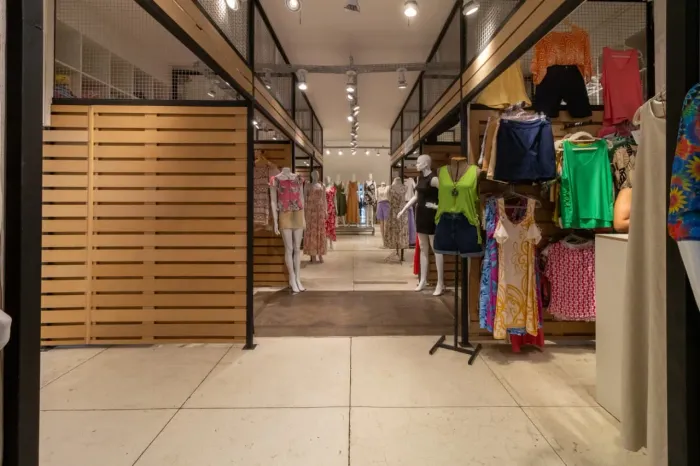 Loja em galeria na Rua José Paulino, 260 - Loja 14 7 m²