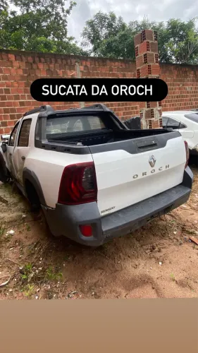 Sucata para retirada de peça Oroch