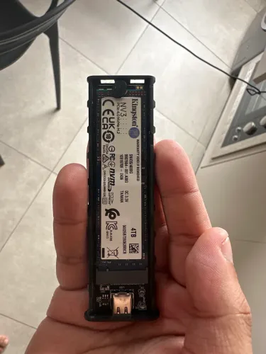 SSD NVME 4TB Kingston NV3