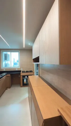 Vendo Apartamento Alto Padrão - Edf. DOM 3 suítes