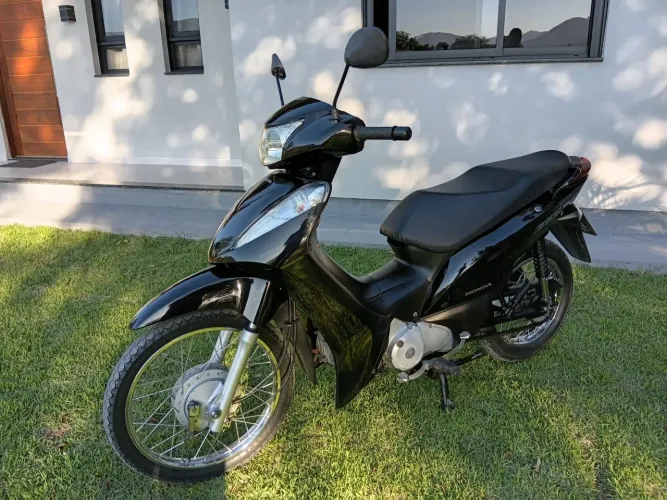 Abaixo da fipe Honda biz 125 com partida elétrica