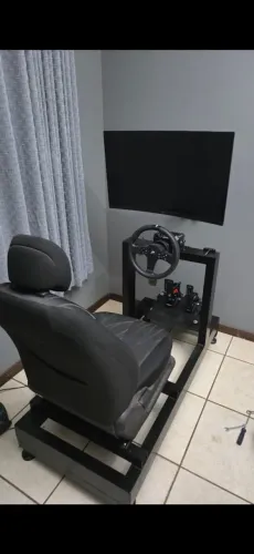 Cockpit simulador simracing fanatec CSL DD 8nm