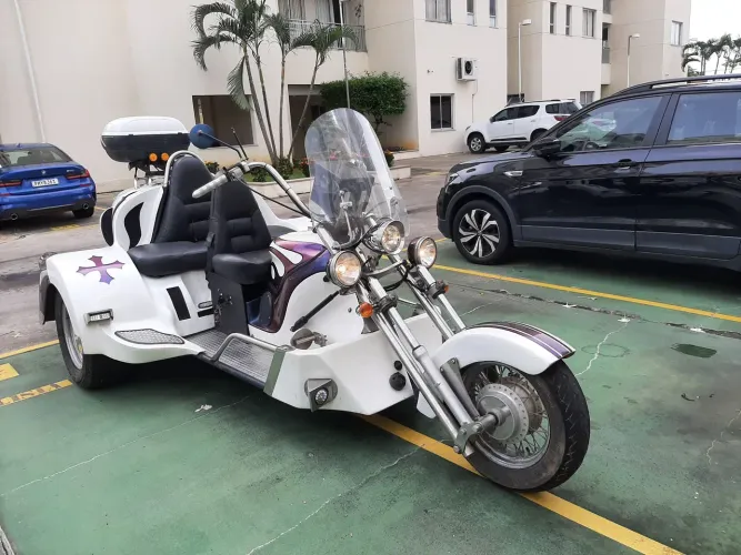 Triciclo 2009/2009 - Motor AP- 1.6