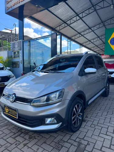 Volkswagen Crossfox 1.6 T. Flex 16V 5P 2015