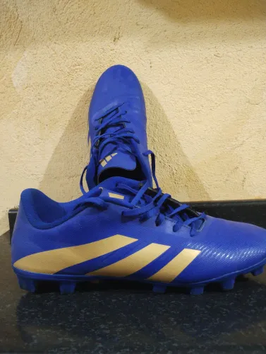 Chuteira Adidas Predator 