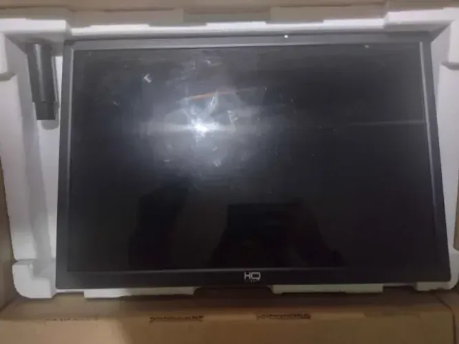 Monitor de Led HQ Screen 19.5" COM DEFEITO (leia a descrição)