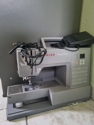Máquina de Costura 