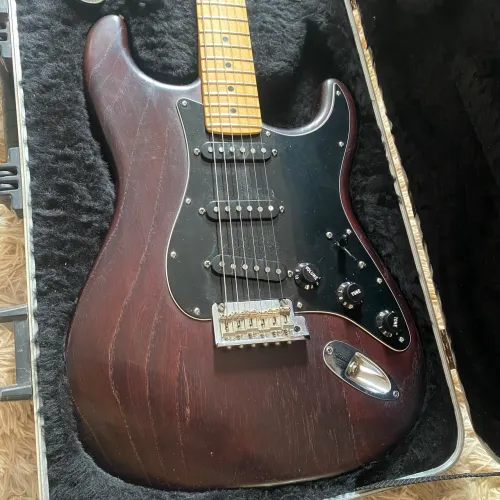 GUITARRA FENDER STRATOCASTER USA 