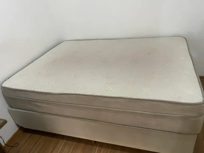 Cama box