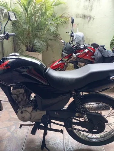 Vendo uma moto Honda fan 125