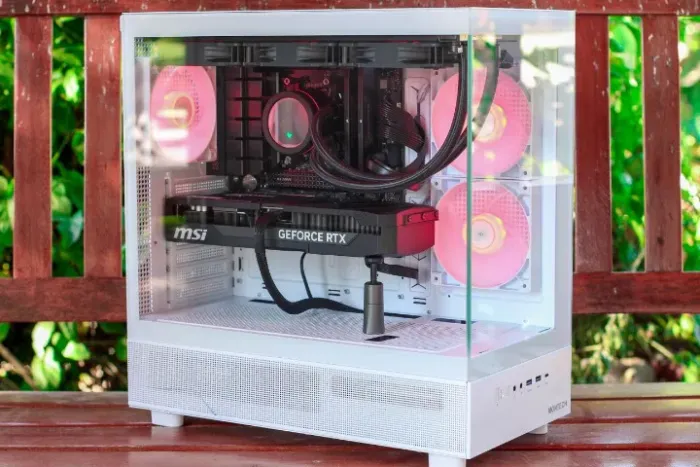 9800X3D - 32GB - RTX 5070Ti