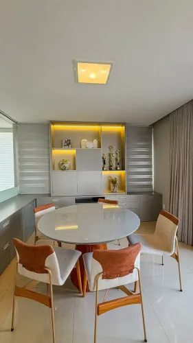 Imóvel para venda tem 450 metros quadrados com 5 quartos em Residencial Granville - Goiâni