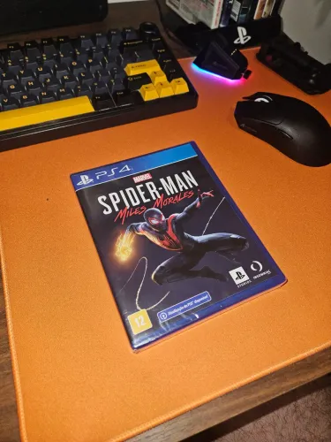 Spiderman Miles Morales PS4 LACRADO