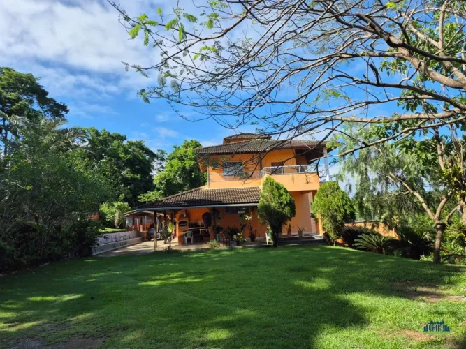CASA/CHACARA A VENDA RETIRO DO CONGO