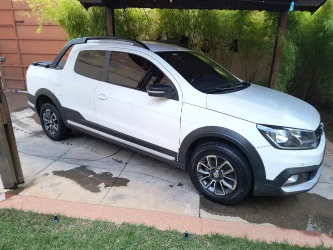 Volkswagen Saveiro Cross 1.6 T.flex 16V CD 2021