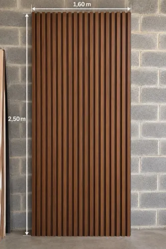 Painel ripado de MADEIRA