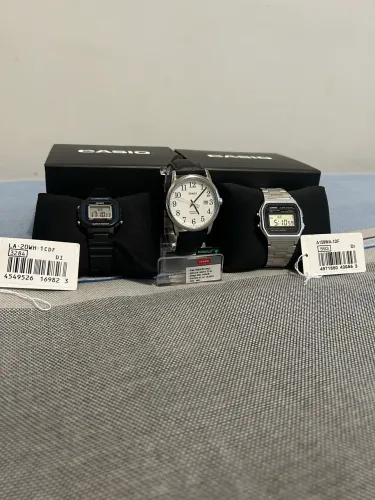 Kit 3 Relógios (Timex Indiglo, Casio Vintage A158WA, Casio Standard)