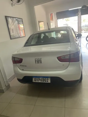 Fiat Grand Siena Attrac. 1.4 EVO F.flex 8V 2021