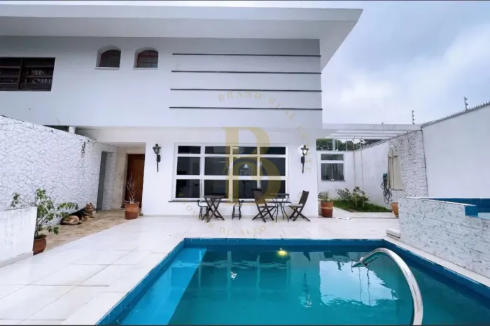 Casa com 600 m², à venda no bairro Alto da Lapa.