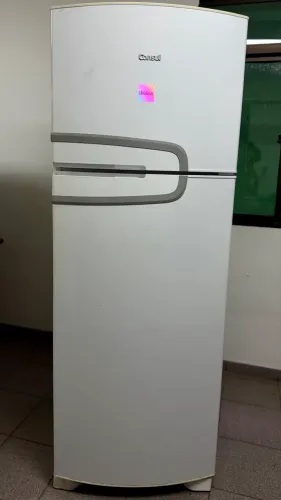 PROMOÇÃO - Geladeira Cônsul - 340 litros 110V (impecável)