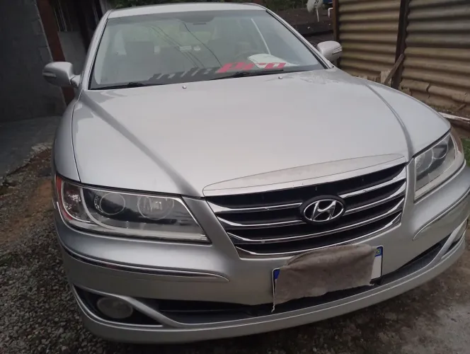 Hyundai Azera GLS 3.3 V6 24V 4P Aut. 2011