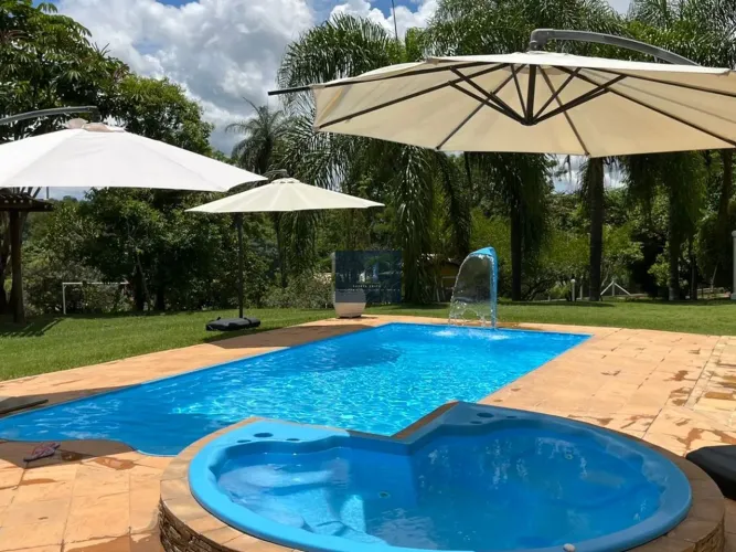VENDO/ALUGO SÍTIO EM ESMERALDAS - CONDOMÍNIO RECANTO DA SERRA - 10.000M2-PISCINA-CAMPO DE 