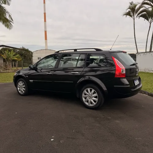 Renault Megane Grand Tour Dynam. Hi-flex 1.6 16V 2013