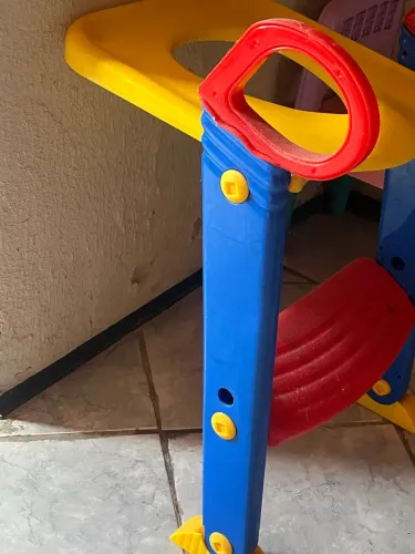 Assento infantil para vaso sanitário