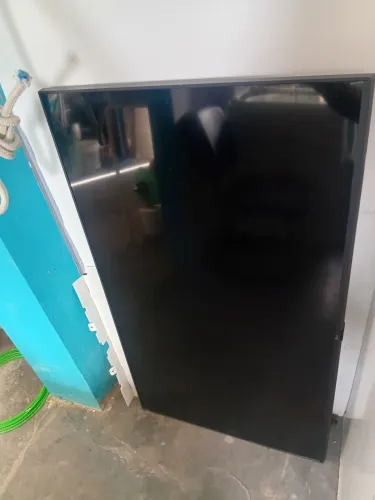 Tv de 50 polegadas lg pra aproveitar peças só tem plobrema na tela