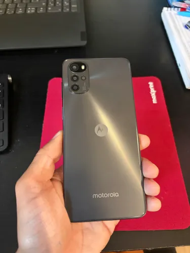 Moto G22