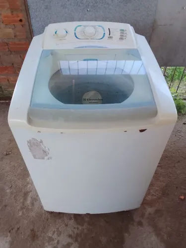 LAVADORA ELETROLUX 12KG LT12F 110V USADA