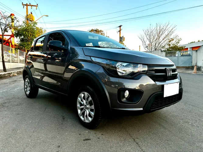 Fiat Mobi Like 1.0 Fire Flex 5P. 2025