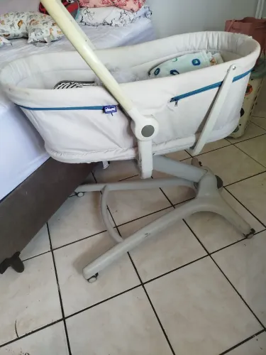 Berço baby hug 4 em 1