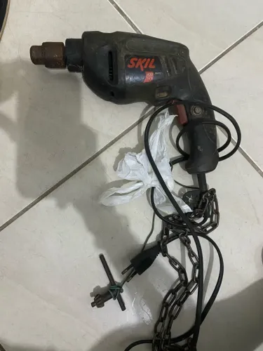 Furadeira SKIL 450 wat