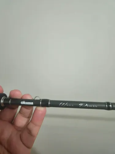 Vara de pesca para carretilha Okuma Wave Power 6'3 pés 17lbs