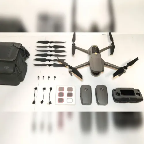 DJI Mavic 2 Pro Hasselblad + Combo Fly More + Filtros - Impecável