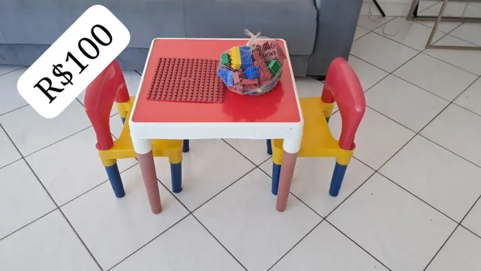 Mesa infantil