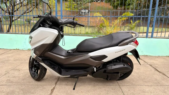 Vendo NMAX 160 2020