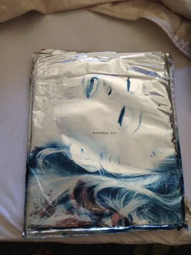 Livro sex da Madonna versão espanhol
