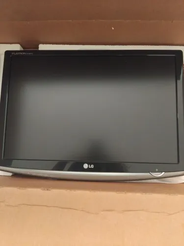 Monitor LG 21 polegadas 