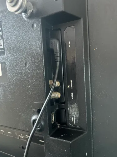 Vendo Tv 32 polegadas