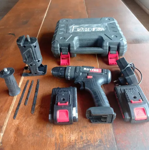 Kit Furadeira/parafusadeira e serra multiuso portátil