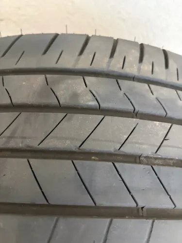 4 PNEUS TURANZA 225/45/r17
