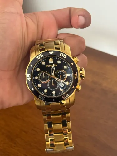 Invicta americano