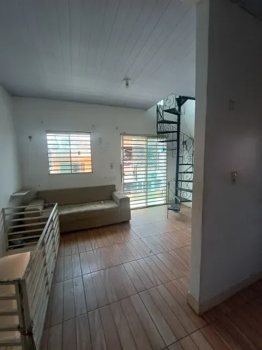 Vendo linda casa bairro do guama passagem sao joao entre conduru e Francisco Monteiro