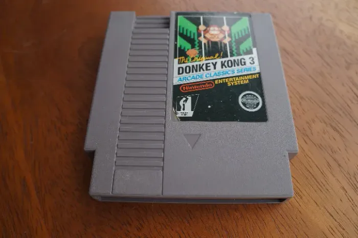 DONKEY KONG 3 - Jogo original para Nintendinho / NES