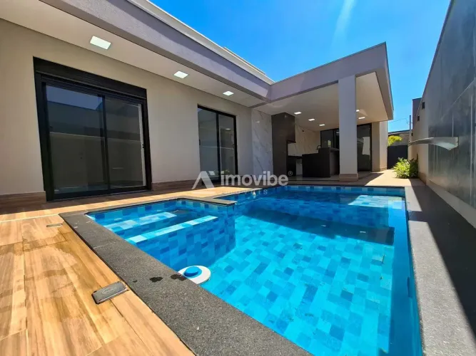 CASA À VENDA COM 3 SUÍTES, PISCINA E ÁREA GOURMET EM CONDOMÍNIO EM NOVA ODESSA